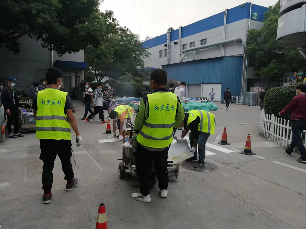 矽品科技厂区道路标识标线